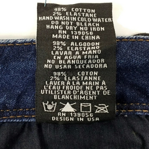 Grace In LA Dark Wash Mid-Rise Easy Fit Bootcut Denim Jeans Womens Size 33 - Picture 12 of 12